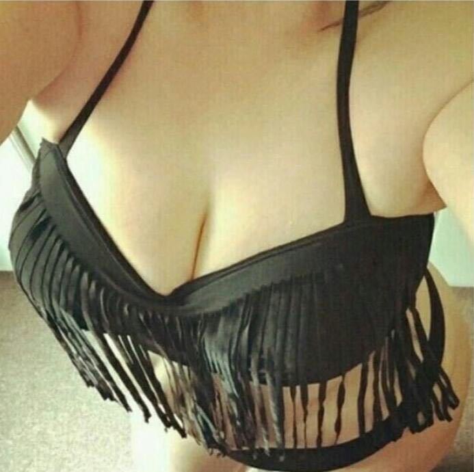 Anadolu Yakasında yaşayan büyük göğüslü escort Nil